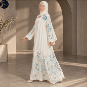 Vestido Abaya con Bordado Floral Fino para Mujer, Mangas Largas, Ropa Islámica Modesta |   Elegante Traje Musulmán con Flores Azules para Ocasiones Especiales - Product Image 2