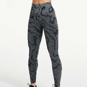 Leggings de yoga pour femmes de qualité supérieure 2025, personnalisés, à rayures imprimées, leggings de fitness, leggings pour femmes à taille élastique tendance - Product Image 2