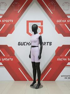 Ensemble de sport sans couture pour femme avec logo personnalisé OEM, haut court et short taille haute, vêtements de fitness extensibles, tenue de yoga respirante - Product Image 3