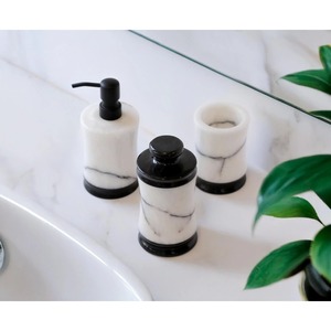 Ensemble de salle de bain en marbre Assured, quatre pièces, distributeur de savon rond moderne, porte-brosse à dents, plateau, facile à nettoyer - Product Image 3