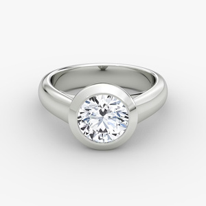 Bague solitaire en diamant de laboratoire, taille brillant ronde, sertie clos - Product Image 4