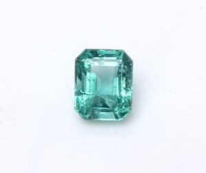 Émeraude naturelle du Rajasthan de haute qualité, taille octogonale, certifiée IGI, 9x7.4x6.2mm, pierre facettée, couleur intense, bijou de caractère - Product Image 5