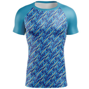 Camiseta de compresión para hombre con estampado por sublimación de fábrica, camiseta de compresión tipo Rash Guard de manga corta - Product Image 3