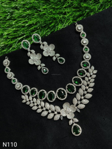 Ensemble de bijoux de mariée en diamant américain classique Collier et boucles d'oreilles en deux pièces pour mariage Style classique à la mode - Product Image 3