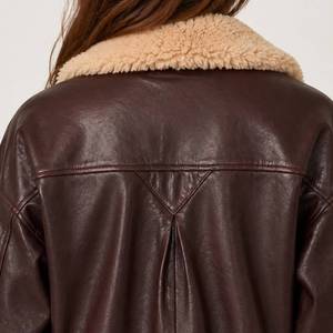 Veste de moto en cuir d'agneau bordeaux pour femme avec col en peau de mouton respirante - Veste en cuir bordeaux - Product Image 6