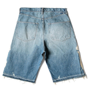 Shorts en jean XUCHANG de haute qualité pour hommes, avec logo personnalisé brodé, effet vieilli, appliqué, bords bruts et strass - Product Image 2