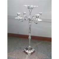 Candélabre de luxe à 5 bras en argent, porte-bougie en métal orné, support élégant et haut pour bougies coniques, idéal pour centre de table de mariage et décoration de table à domicile