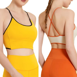Women's White Seamless Yoga <b>Crop</b> <b>Top</b> Scoop Neck Contrast Binding Breathable Tank <b>Top</b> Regular Fit Solid Color Workout Wear - Product Image 6