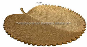 Plateau à feuilles en aluminium (doré) Style minimaliste Tailles personnalisées Pièce maîtresse décorative pour bougies de fruits Business - Product Image 2
