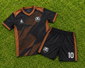 Ensemble de maillots de football personnalisés sublimés, noir et marron, manches courtes, col en V, uniforme sportif avec shorts et chaussettes assortis - Product Image 6