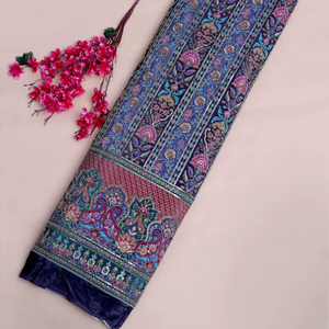 Tela con estampado floral azul marino y rayas con borde ornamental para diseño de vestido Kurti, material para ropa étnica. - Product Image 1