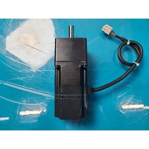 ORIENTAL MOTOR ASM66MC-N10 สเต็ปปิ้งมอเตอร์พร้อมเกียร์เฮด ใช้ได้เลยเป็นอะไหล่อุปกรณ์เซมิคอนดักเตอร์รุ่นเก่า - Product Image 5
