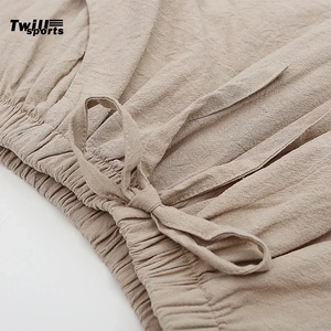 กางเกงขาสั้นกีฬาผู้หญิง TWILLSPORTS รุ่นใหม่ปี 2026 ผ้าแคนวาสแห้งเร็ว ระบายอากาศได้ดี มีกระเป๋า เป็นมิตรกับสิ่งแวดล้อม ขายส่งแบบ OEM - Product Image 2