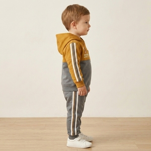 Ensemble de survêtements noirs pour enfants, sweat à capuche tendance et pantalon, ensemble de survêtement 2 pièces pour garçons, ensemble de jogging pour l'extérieur en hiver - Product Image 3