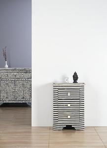 Table à tiroirs en os incrusté de la marque ILAHI, design moderne, détails en agate, rangement à trois niveaux, meuble portable pour la maison - Product Image 6