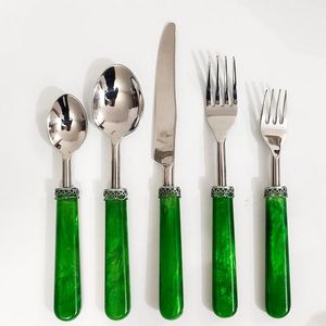 Ensemble de couverts vintage à manche vert, poli miroir, en acier inoxydable, compatible lave-vaisselle, pour mariages et réceptions - Product Image 1
