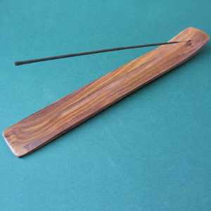 Skill Artisan Acacia Wooden Pattern Bakhoor Wedding Religious Aromatic Fragrance Durable Eco-Friendly Handcrafted Incense <b>Burner</b> - Product Image 3