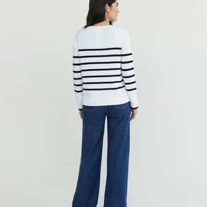 Women's White Solid Crew Neck Pullover Long Sleeve Knitted Sweater Minimalist Style Acrylic Comfortable <b>Covered</b> <b>Button</b> Autumn - Product Image 3