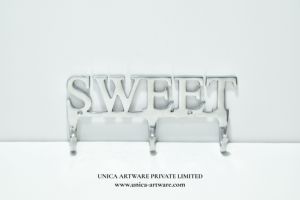 Indian Exporter Sweet Word <b>Wall</b> <b>Hook</b> Decorative Aluminum <b>Key</b> Holder Modern <b>Wall</b> Mounted <b>Hook</b> Rack Available At Competitive Price - Product Image 2