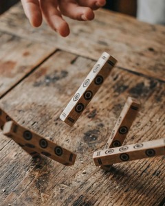 Dados de Madera al por Mayor, Dados Poliédricos Profesionales de Madera para Juegos de Rol de Mesa como Dungeons and Dragons, Dados Personalizados a Precio de Fábrica - Product Image 5