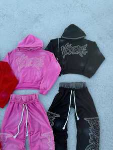 Streetwear personnalisé Sweat à capuche avec fermeture éclair latérale en strass Survêtement de jogging Survêtement Jogger Pantalon de survêtement évasé à double taille et ensemble de sweat à capuche - Product Image 3