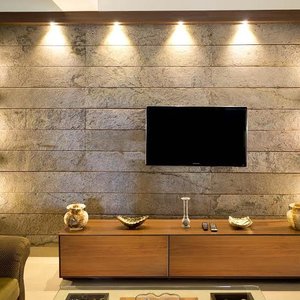 Paneles de Revestimiento de Pared de Piedra de Pizarra Oscura con Brillo Plateado, Acabado Texturizado Natural, Superficie Decorativa para Escaleras y Sala de Estar - Product Image 1