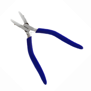 Pince à bec plat de qualité supérieure avec longue poignée et mâchoires en nylon 160 mm, outils de fabrication de bijoux, acier inoxydable durable pour la pliage de fils et la création de perles - Product Image 1