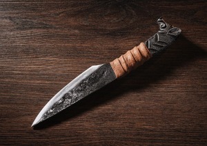 Cuchillo Vikingo Forjado con Hoja de 5.5 Pulgadas y Empuñadura con Cabeza de Jabalí, Cuchillo de Bolsillo, Artículo de Cosplay, Field Edge, Regalo de Cumpleaños, Elemento Medieval - Product Image 2