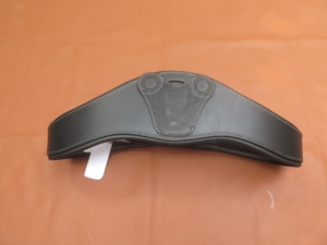 Best Quality Custom Anatomic Overlay Girth Pure Leather Equestrian Horse Riding Equipment Covered Magnetic Durable <b>Snap</b> <b>Hook</b> - Product Image 2