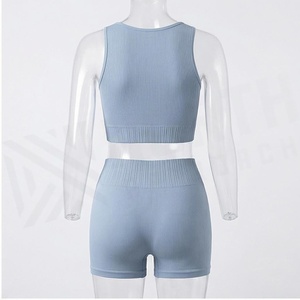 Conjunto de Yoga de 2 Piezas con Cuello Redondo y Espalda Cruzada, Pantalones Cortos de Cintura Alta, Color Azul Claro Sólido, Transpirable, Spandex, Poliéster, Ropa Deportiva para Mujer - Product Image 2