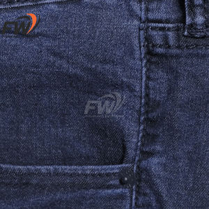 Jean en denim coupe droite et régulière pour homme, vente en gros OEM, nouvelle collection, style décontracté vintage, jean évasé en denim ciré pour homme - Product Image 3