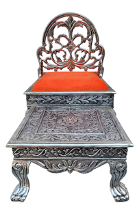 เก้าอี้พูจาแมนดัปอลูมิเนียมวินเทจหรูหรา Rajhans RHM รุ่น Low Height Chowki-Classic/Elegant สำหรับงานแต่งงานแบบดั้งเดิมในวัด - Product Image 2