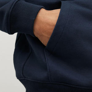 Sudadera con capucha gris lavada para hombre, al por mayor, OEM, sudadera con capucha personalizada con etiqueta tejida, sudadera con capucha para marcas de ropa urbana. - Product Image 5