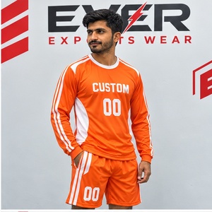 Conjunto de Uniforme de Fútbol Personalizado de Manga Larga Color Naranja, Jersey de Fútbol 100% Tejido, Precio al por Mayor, Diseña Tu Propio Estilo - Product Image 4