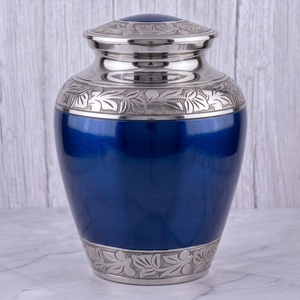 Urna Funeraria de Latón con Rayas Plateadas y Doradas para Cenizas Humanas, con Superficie Mate, para Funeral, Memorial y Entierro - Product Image 6