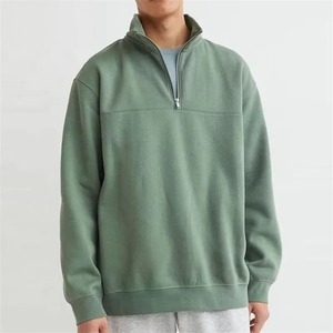 Sudadera con media cremallera para hombre – Sudadera oversize de algodón polar estilo urbano, peso pesado, corte relajado, con cremallera de cuarto y bolsillo canguro - Product Image 2