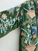 Veste en velours vert pour femme, brodée à la main, style bohème, avec broderie Suzani, manches longues, vêtement d'extérieur traditionnel, vente en gros