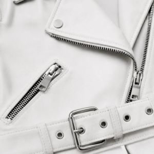 Veste de motard en similicuir blanc pour femme – Veste moto ajustée avec ceinture - Product Image 5