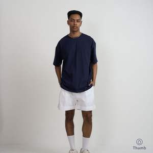 Thumb Premium - Camiseta Oversize de Algodón Comb20 100% Premium Hecha en Tailandia, 200-220 GSM, Estilo Urbano - Product Image 1