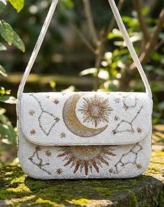 Bolso de Hombro de Moda para Mujer, Diseño Premium Celestial con Cuentas, Bolso Chic con Bordado de Sol y Luna, Cartera de Fiesta de Diseñador - Product Image 1