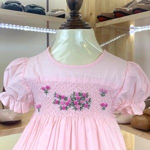 Service OEM Vietnamien 100% Coton / Personnalisé, livraison en 15-20 jours. Tissu 100% Coton disponible, col Peter Pan, smocké à la main. - Product Image 2