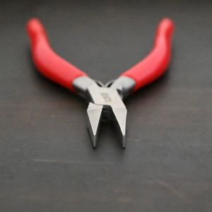 Pince à bec plat en acier inoxydable pour la fabrication de bijoux, outil de pliage de fil de précision, outil de façonnage de perles, logo personnalisé de haute qualité - Product Image 4