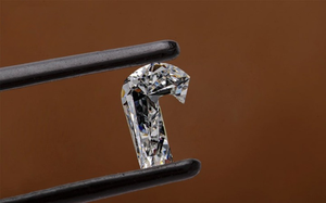 Diamante suelto de 1 quilate, certificado IGI, VVS, cultivado en laboratorio, corte elegante, letra J, para la elaboración de colgantes, al mejor precio. - Product Image 2