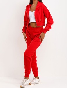 Ensemble 2 pièces pour femme à séchage rapide avec logo personnalisé, comprenant un haut court à capuche à manches longues et un pantalon de survêtement zippé - Product Image 1