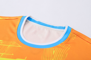 เสื้อฟุตบอลพรีเมียม ผ้าโพลีเอสเตอร์ระบายอากาศดี เสื้อทีมกีฬาสำหรับฝึกซ้อม ผู้ผลิตเสื้อแบบขายส่งจำนวนมาก - Product Image 3