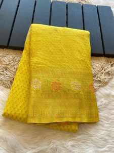 Sari de Seda Crepe Khadi Pura Tradicional Exclusiva Premium India con Borlas de Zari Ricas, Elegante, Étnico, para Bodas, Fiestas y Eventos - Product Image 6