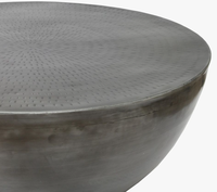 Table basse en métal d'excellente qualité Table basse en aluminium d'apparence moderne Table basse d'aspect de haute qualité en laiton antique
