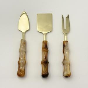 ชุดอุปกรณ์ชีสสแตนเลสพร้อมด้ามเรซิ่น ดีไซน์สวยงาม ชุดช้อนส้อมโลหะราคาประหยัด - Product Image 3