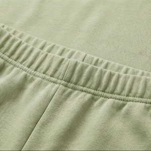 Ensemble 2 pièces pour femmes, t-shirt à manches courtes en tricot uni et short au-dessus du genou, col rond, coupe ample, vêtements décontractés, printemps été - Product Image 5