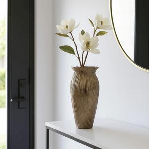 Vase à fleurs élégant en métal pour la décoration moderne de la maison, accent de luxe pour les salons et les salles à manger - Product Image 6